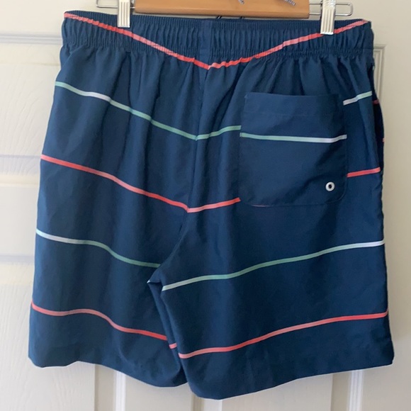 2 pair of men’s swim trunks. Size large - Picture 5 of 7